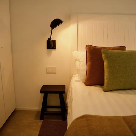 Seta Hotel 3*